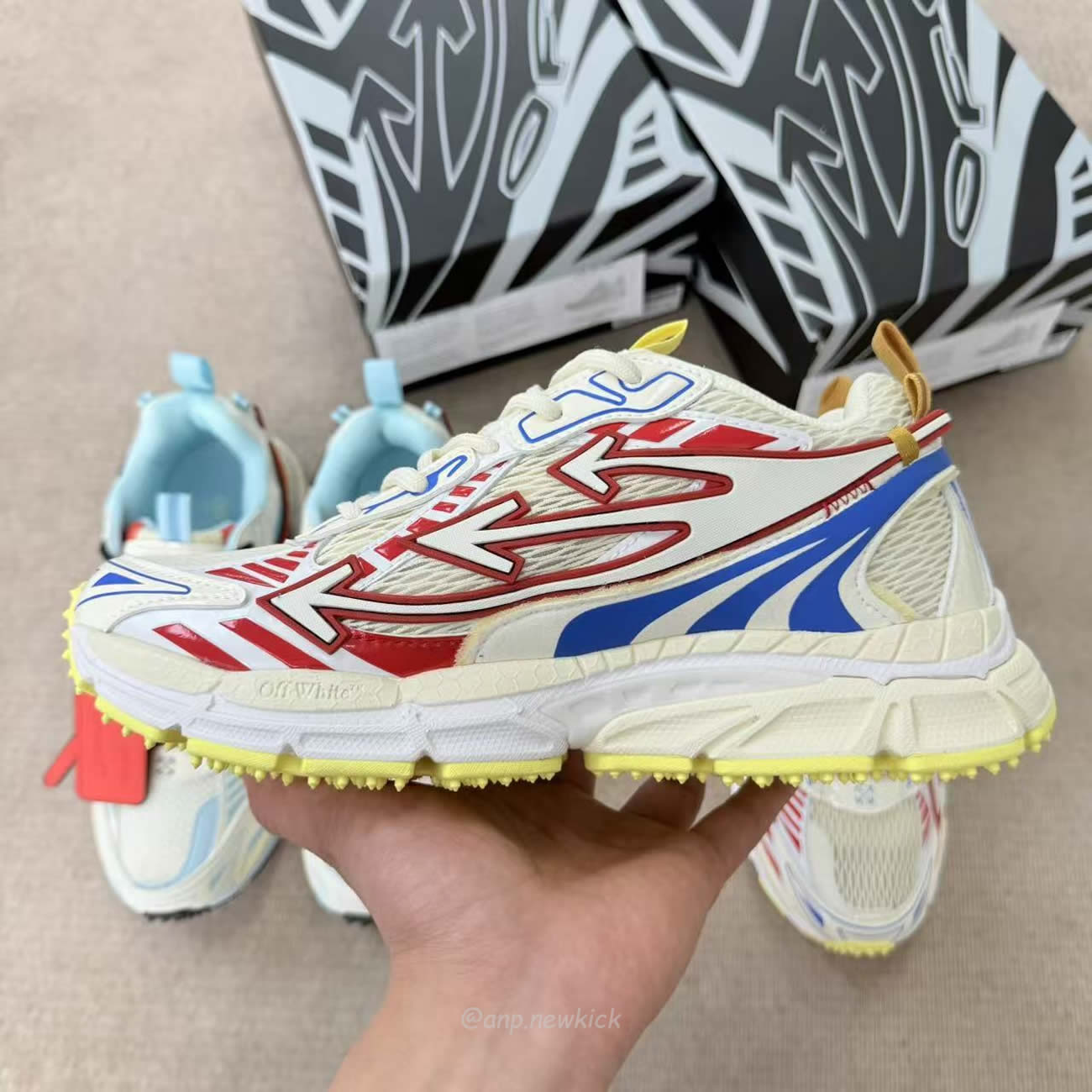 Off White Be Right Back Arrow Lace Up Sneakers (6) - www.newkick.vip